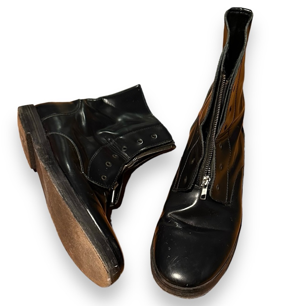 TIM HAMILTON Black Patent Leather Boots